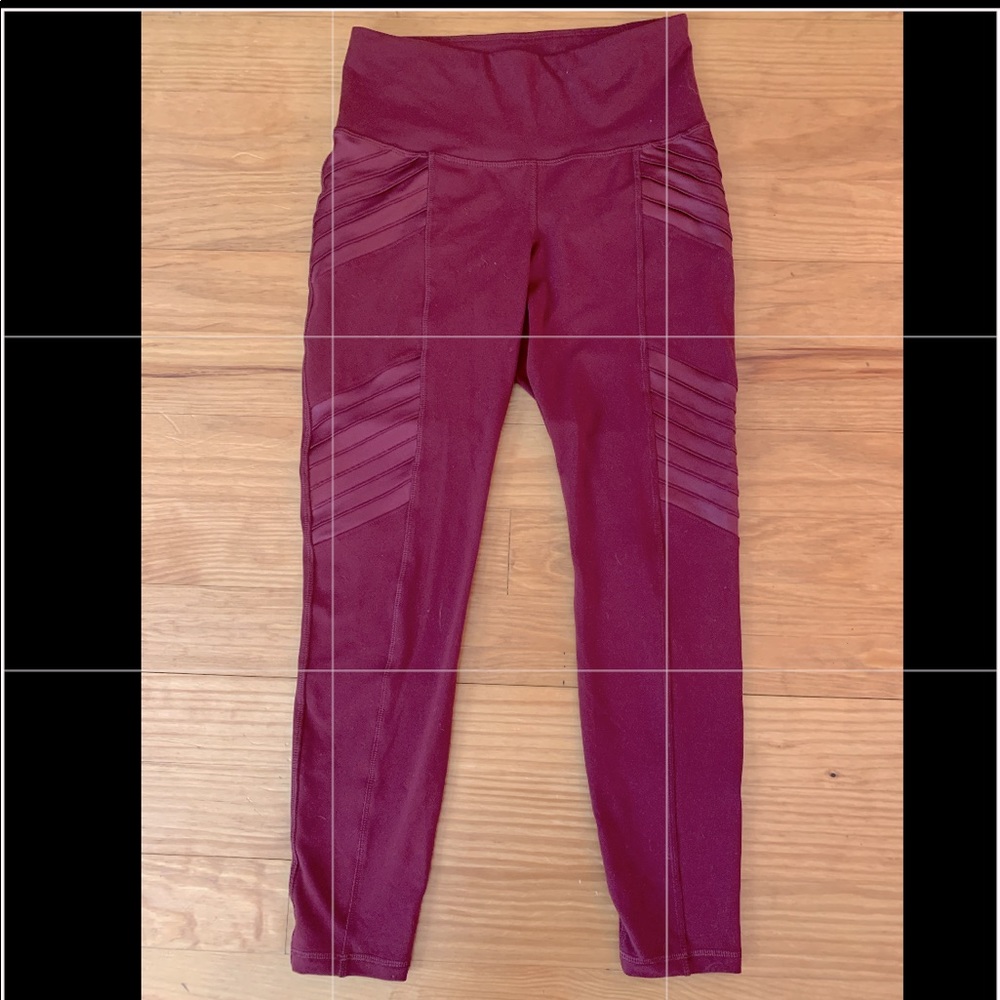 Detailed legging